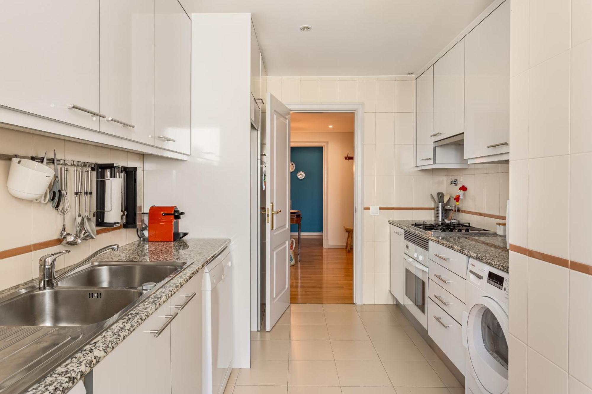 Apartamento Saldanha Retreat 2br & Parking By Host For Us